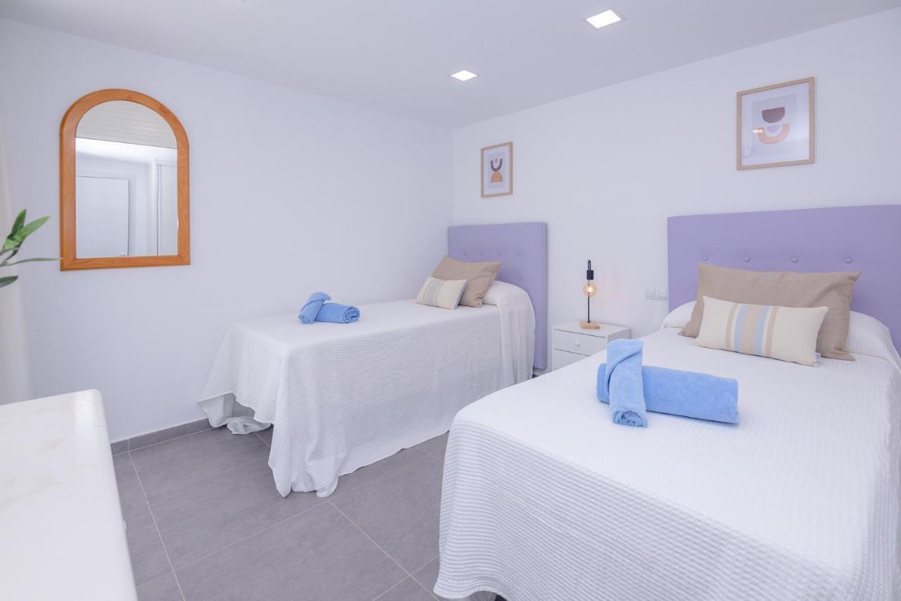 Apartment Holiday 2 Beachfront Corralejo By Holidays Home Zewnętrze zdjęcie